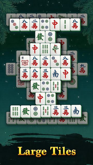 Vita Mahjong on Android showing a night-themed mahjong board under the caption Large Tiles